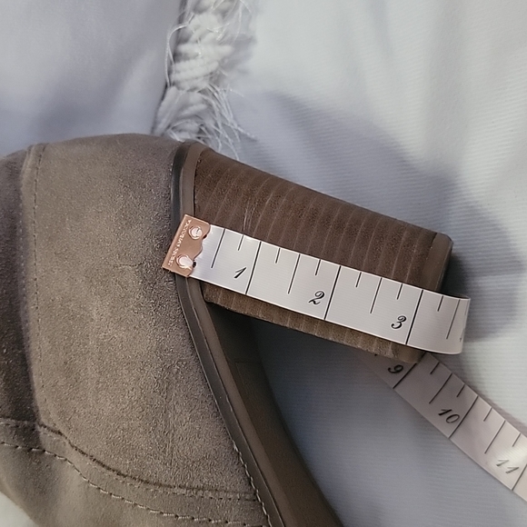 Franco Sarto long boots size 9 elegant excellent condition color tan - Picture 11 of 17